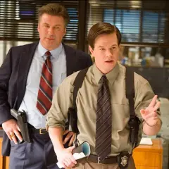 Mark Wahlberg e Alec Baldwin, detective in azione.