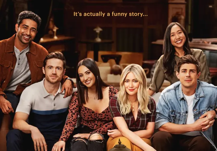 Il cast di How I Met Your Father, sei amici sorridenti seduti su un divano, pronti a raccontare una storia divertente.