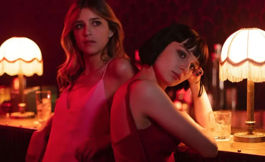 Baby su Netflix - recensioni e limiti di una serie che divide