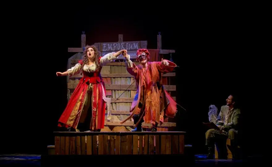 Romeo è Giulietta, una commedia sul teatro che divide
