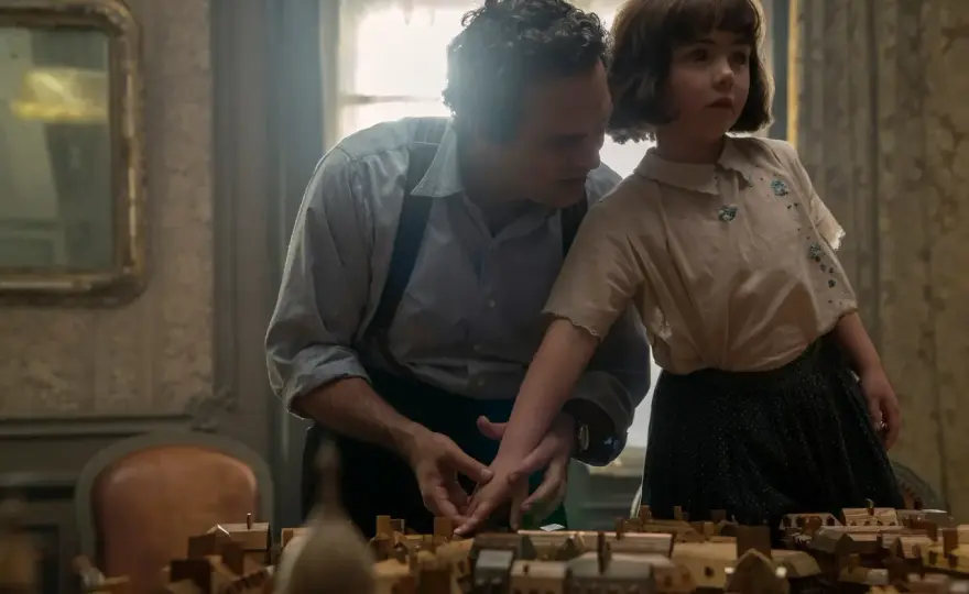 Tutta la luce che non vediamo - recensione della miniserie