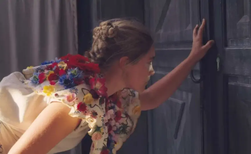 Midsommar - Un horror che ferisce, non spaventa. Analisi completa