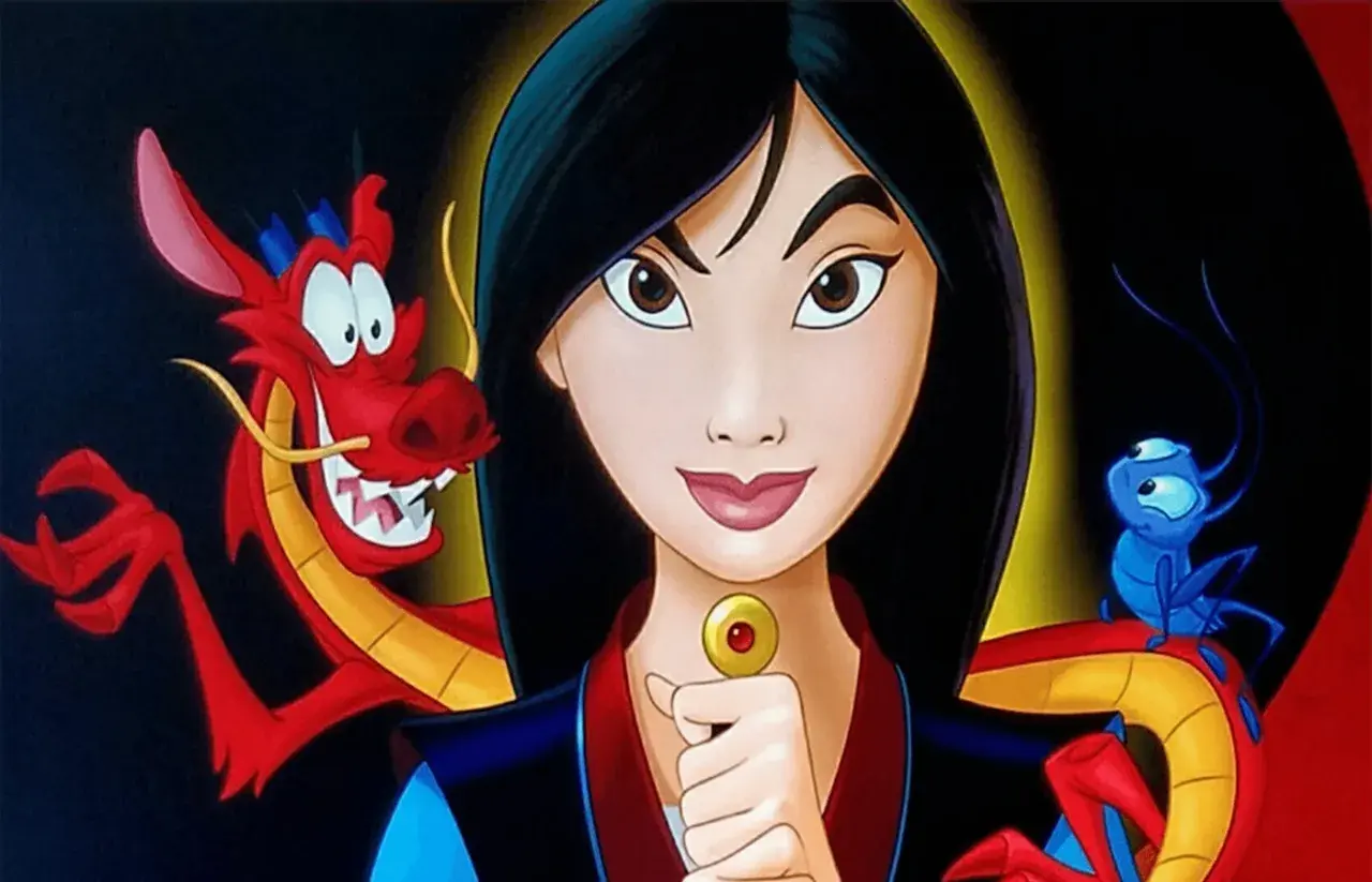 I personaggi Mulan cartone: Mulan con Mushu e Cri-Kee, pronti all'avventura.